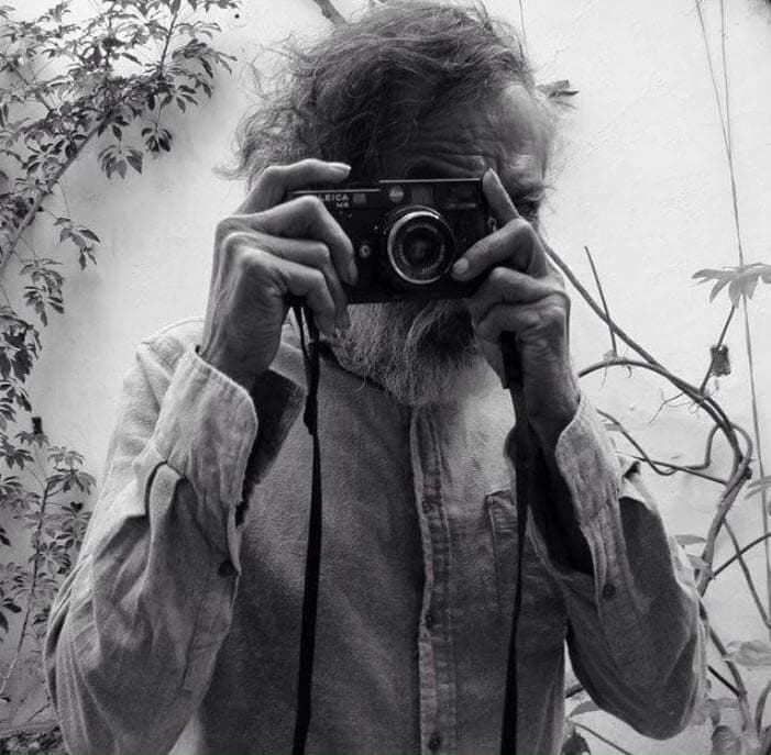 Según la agencia Reuters, falleció en la ciudad de Oaxaca, capital de su estado natal.