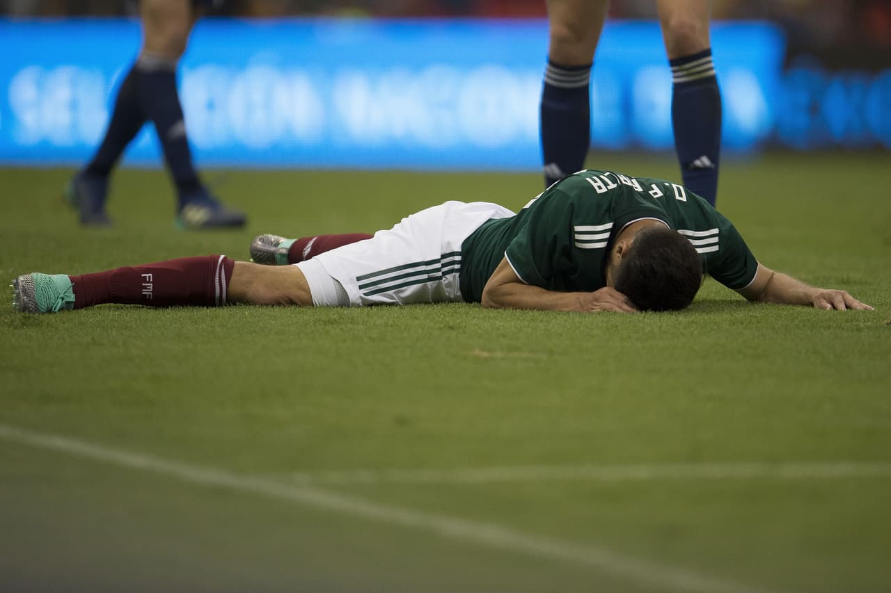 Al final, aunque México ganó 1-0 ante una selección escocesa 'b', la realidad es que no dejó satisfecha a la afición que al unísono coreó el '¡Fuera Osorio, fuera Osorio!' al final del partido.