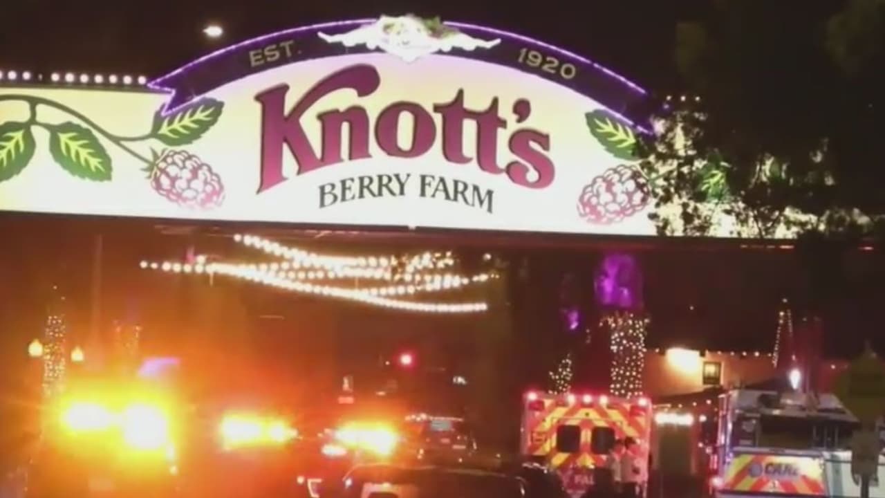 Policía investiga un tiroteo afuera del parque temático Knott's Berry Farm en Buena Park