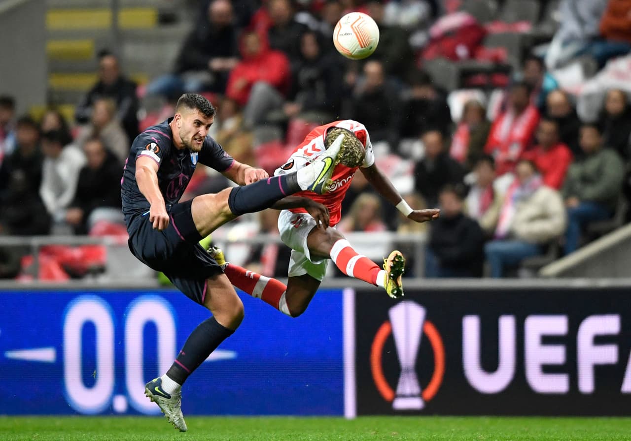 Betis golea y Arsenal avanza como líder en la UEFA Europa League