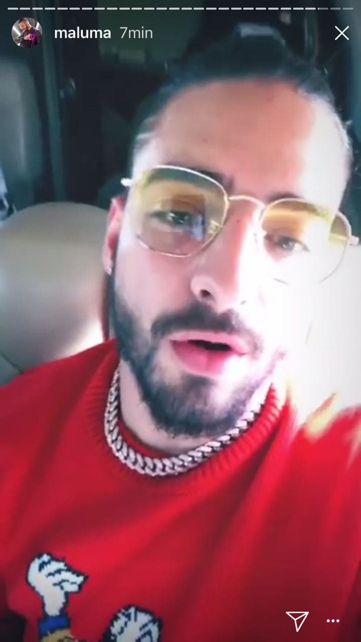 A pesar de eso la responsabilidad del cantante lo hizo volar antes de mediodía para seguir con su gira.
<br>