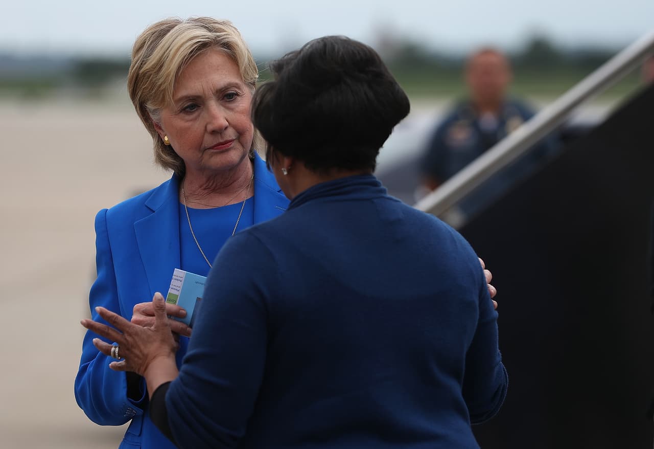 "Fría y sin emociones": Hillary Clinton es una 'Humana de Nueva York'