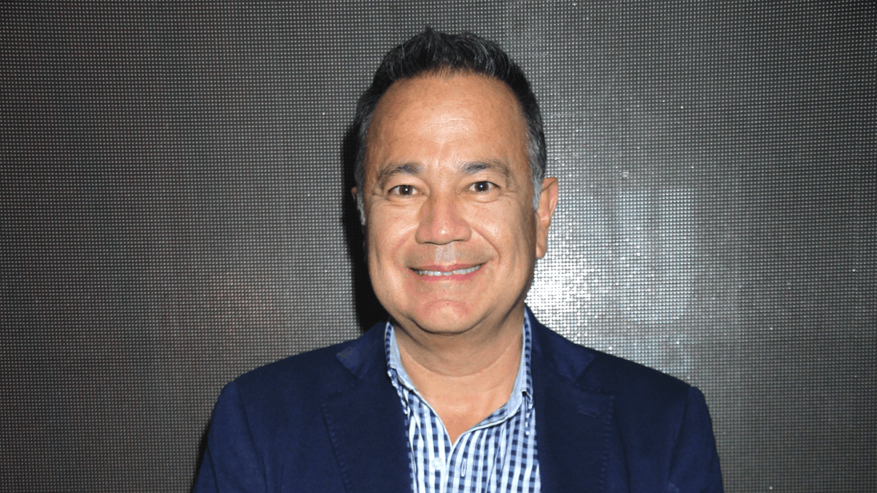 Famosos reaccionan a la sorpresiva muerte de Nicandro Díaz