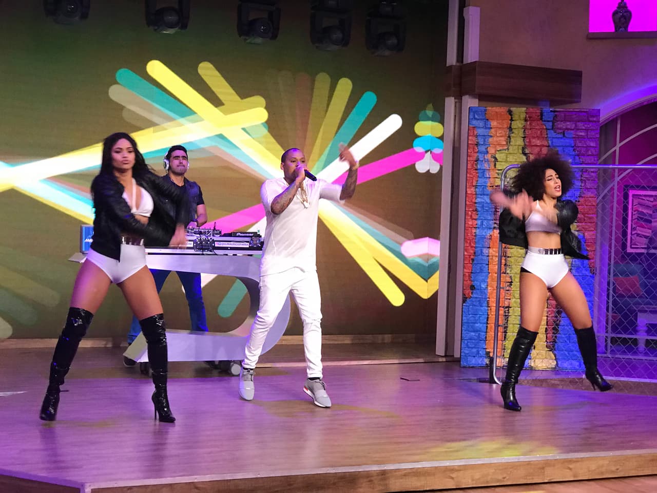 Qué mejor manera de despedir esta semana.