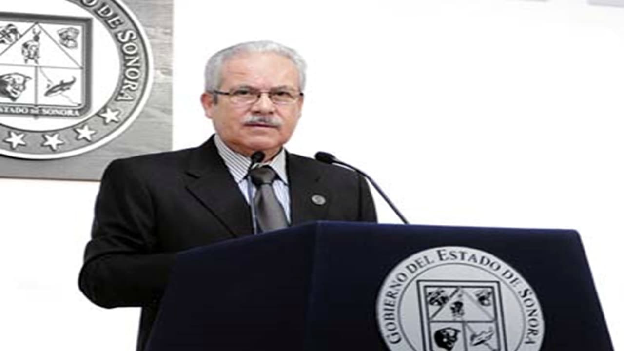 Arrestan a un joven de 18 años por presuntamente disparar a unos policías en Año Nuevo