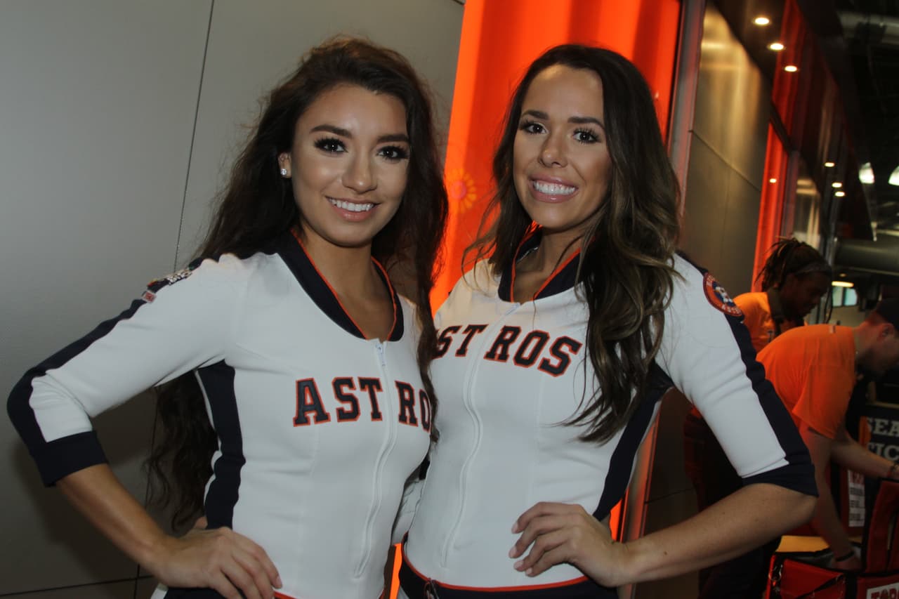 Así se vive el ambiente en Houston para recibir el Juego 6 de la Serie Mundial entre Astros y Nationals.