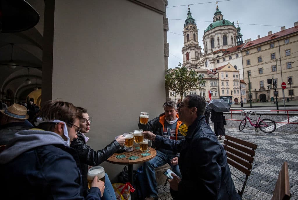 <b>Lugar 1. República Checa.</b>
<br>
<br>Consumo per cápita:
<b>14.26 litros (3.13 galones).</b>