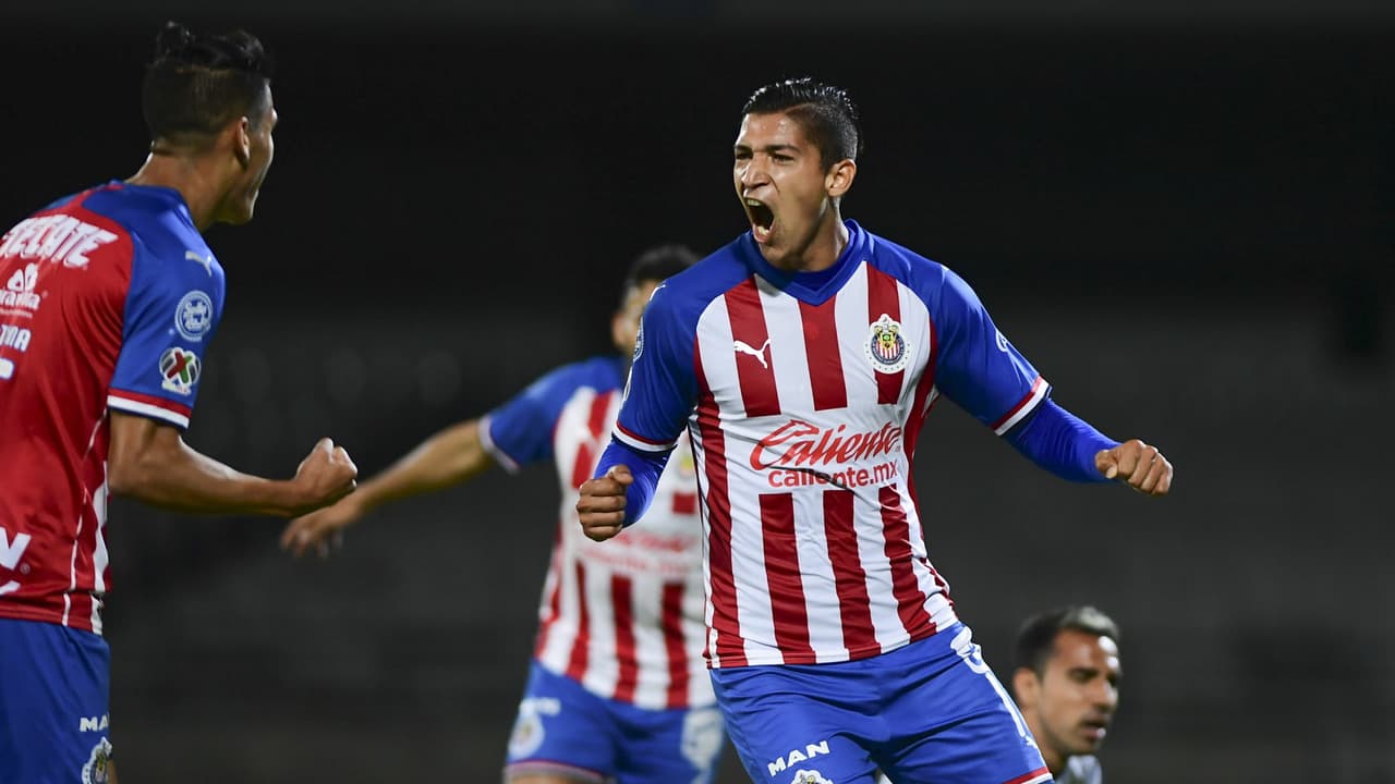 Zaldívar: Asumo la responsabilidad de hacer goles en Chivas