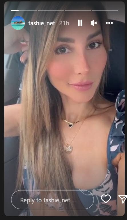 Araos le explicó a la seguidora que ella ya no está casada con él y les hizo ver al resto de sus seguidores que 
<b>"tienen memoria corta" </b>al creer que lo abandonó.