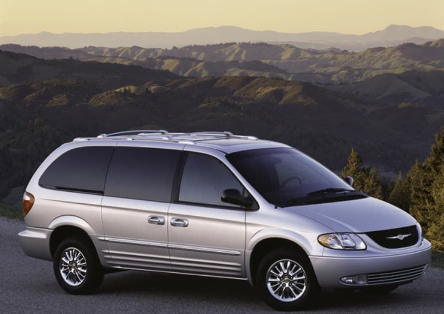 Chrysler: Los vehículos de esta marca registraron una incidencia de fallas de la válvula de recirculación de los gases de escape 24 veces mayor de lo usual, a la vez que mostraron recalentamientos 17 veces más que el promedio. Finalmente los sensores de posición de las levas fallaron 16 veces más que lo normal en los autos de esta marca, y las fallas en el montaje del motor son en este caso 15 veces mayores a lo usual.