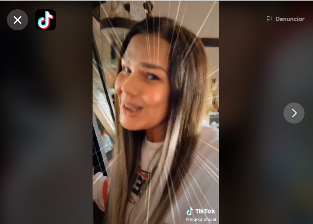 Niurka abandonó el foro de manera intempestiva tras un juego que llevaba a cabo con Oliver. Según la cubana, la presentadora la echó del show. 
<br>