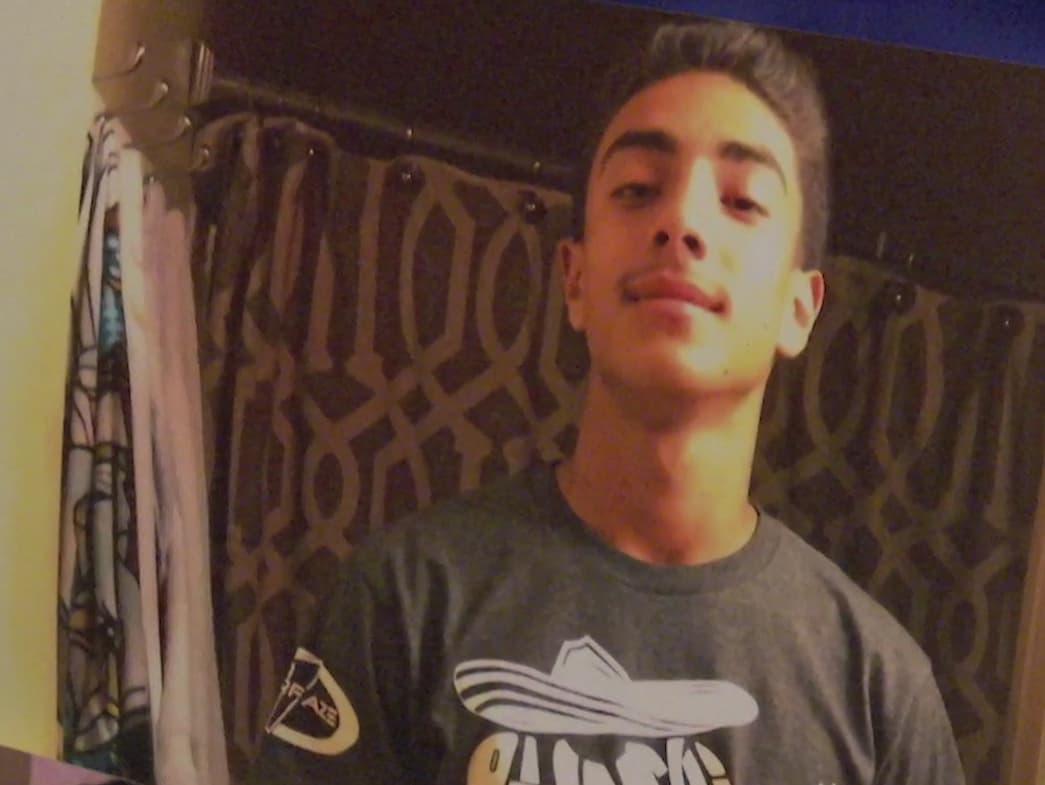 Joven hispano murió “abrazando su guitarra” en un accidente provocado por una conductora presuntamente ebria