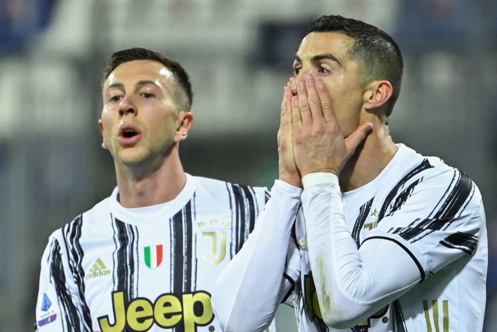 Federico Bernardeschi da positivo de COVID-19 con Juventus previo a enfrentar a Napoli