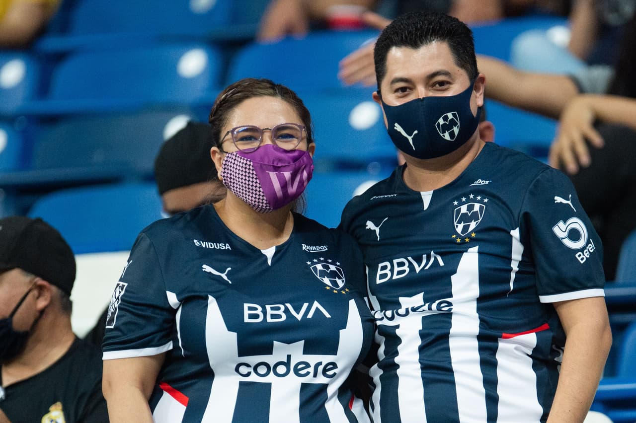Con doblete del colombiano Duvan Vergara, Rayados de Monterrey consiguió su primer triunfo del Grita México A21 a costa de los endebles Pumas.