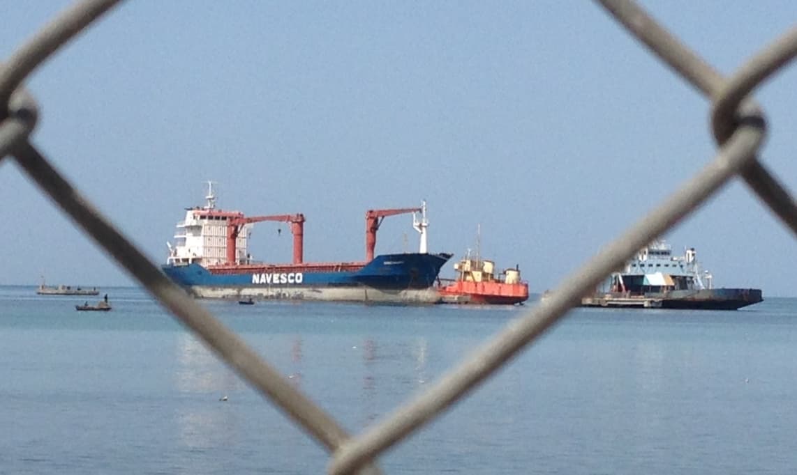 The Manzanares cargo ship seen off Port-au-Prince, Haiti, Feb 8, 2016.