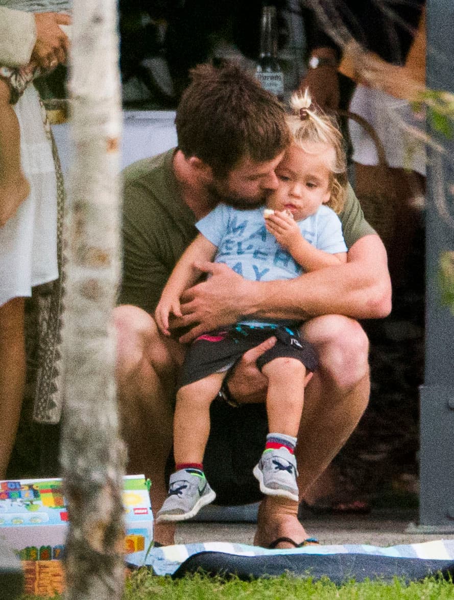 ¡Qué tierno besito!