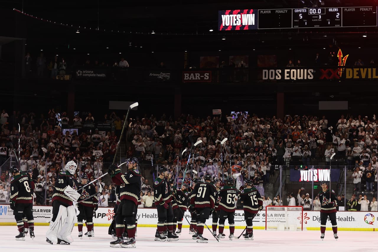 Fue un triunfo agridulce tanto para jugadores como aficionados. Ahora, el equipo deberá trasladarse para iniciar la nueva temporada en su nueva sede.