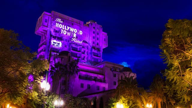 <b>9. Disney's California Adventure en Anaheim, California.</b> La Twilight Zone Tower of Terror en Hollywood Land es uno de los escenarios favoritos de este parque temático. Foto: Cortesía Disney California Adventure Park.
