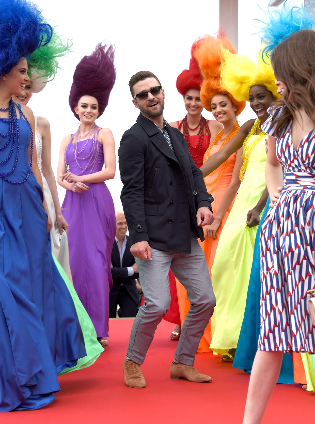 Los famosos hicieron una cómica entrada.