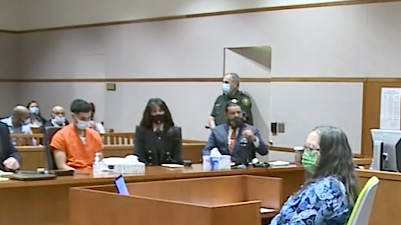 Duante el juicio Aguilera recibió además una condena de 30 años por otros 11 cargos, indica KTRK.