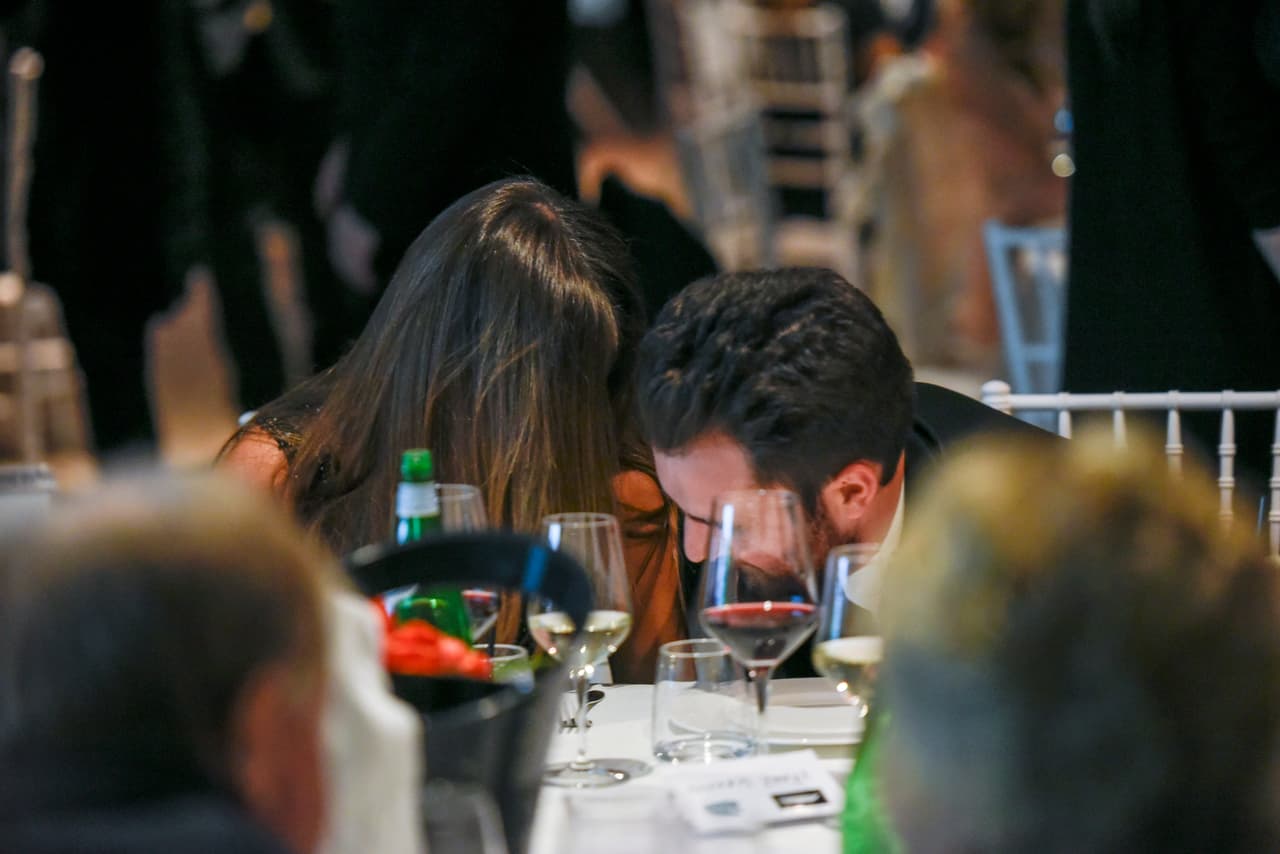 Sofía Vergara y el productor de cine Andrea Iervolino bailaron y se divirtieron juntos en la gala del Ischia Global Film and Music Fest, en Roma.