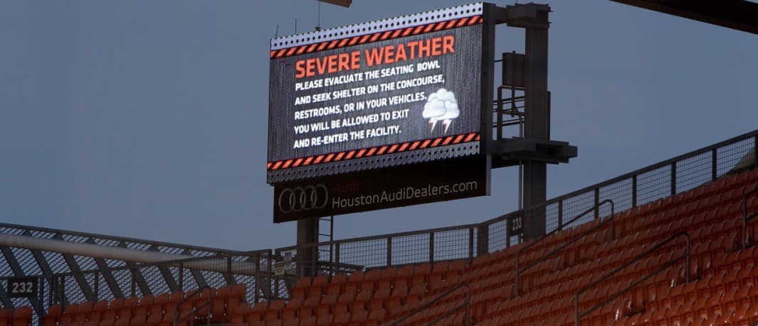 Dynamo-Toronto reprogramado para el domingo por mal clima