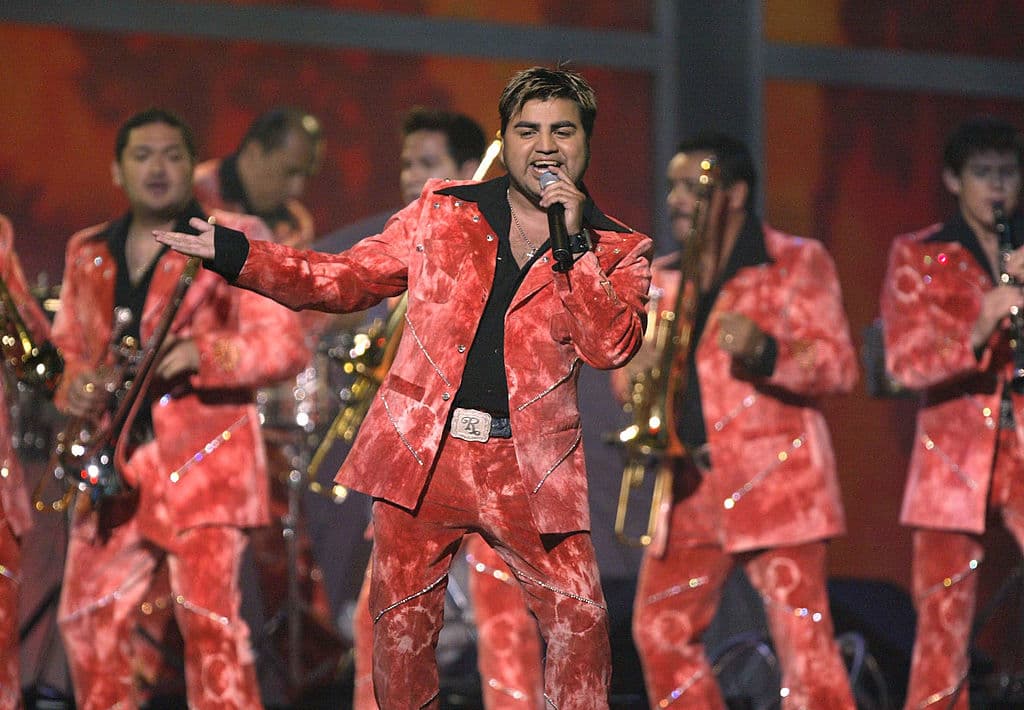 La gigante Banda el Recodo está nominada al Premio Lo Nuestro 2017 en la categoría Mejor Canción Regional Mexicano.