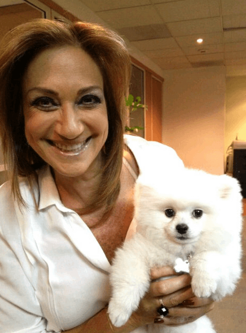 Y disfruta tardes interesantes con la periodista Adela Micha.