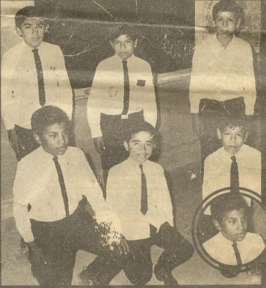 Talentoso y galanazo desde niño, así es este chaval que con el tiempo se convirtió en el líder de una de las agrupaciones de música norteña más importantes de México y a quien se le conoce como 'El amigo bronco'.