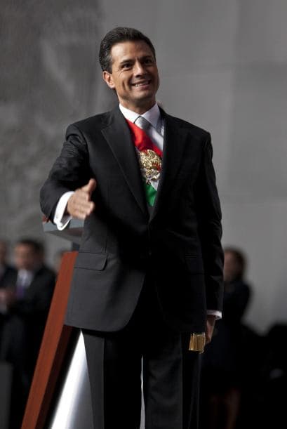 Junto a unos dulces de ate, en su tercer día como mandatario, Peña recibió este presente de los empresarios Fernando Senderos Mestre y Carlos Peralta Quintero.