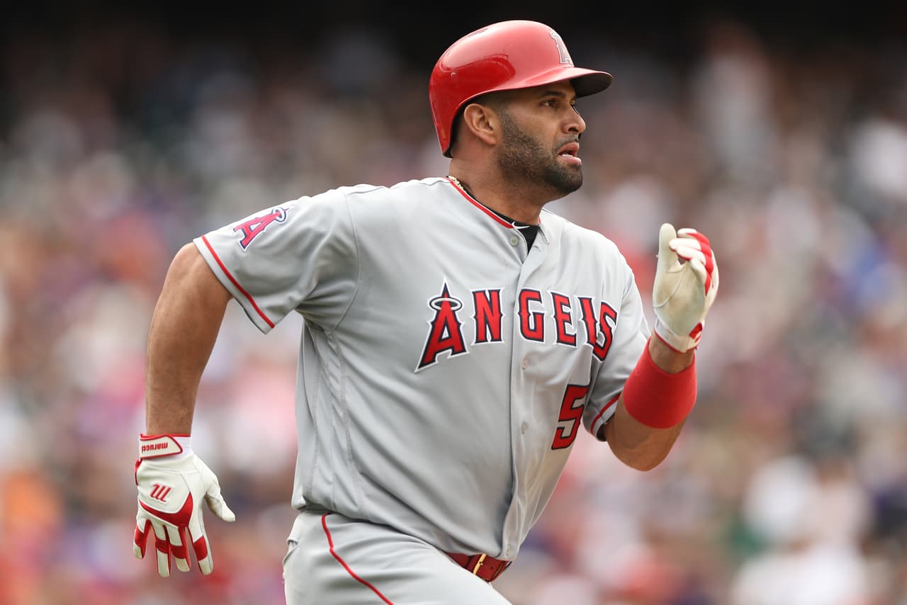 Albert Pujols ayudará a desempleados de los Angels