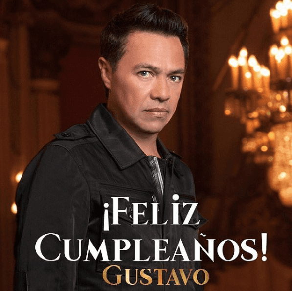 Gustavo Ángel Alba nació el 1 de mayo de 1968 en el poblado de Fresnillo, Zacatecas (al centronorte de la República Mexicana) y junto a su hermano mayor Adolfo es fundador del exitoso grupo de música romántica Los Temerarios.