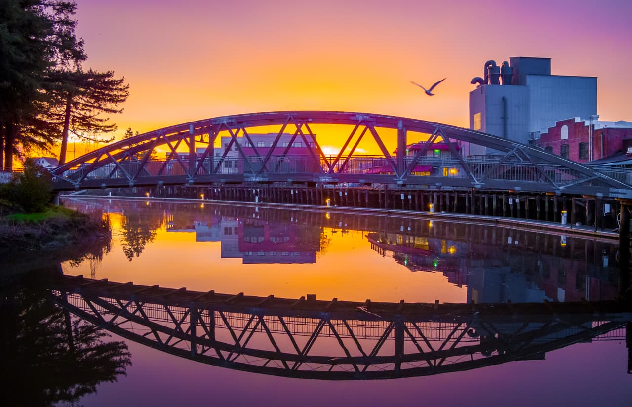 <h2 class="cms-H2-H2">17. Petaluma, California</h2>
<br>
<br>💵
<b>Salario mínimo por hora a partir del 1 de enero de 2023: </b>$17.06
<br>
<br>