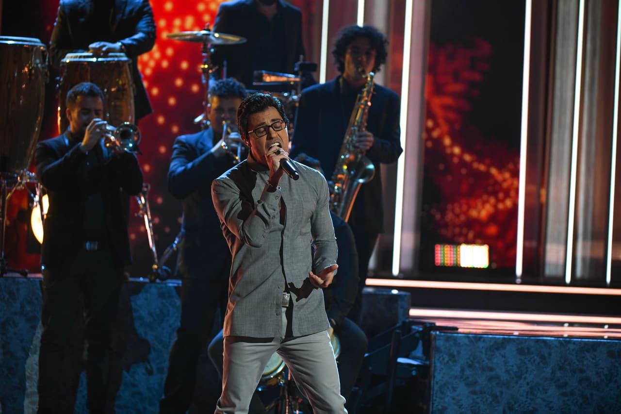 Además de que incluyó mucho sentimiento en su interpretación.