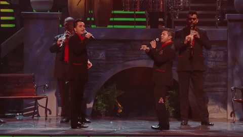 La Arrolladora Banda El Limón de René Camacho, invadió las radios latinas en 2013 con la canción 'Llamada de mi Ex', por tal motivo fue reconocida con un Premio Lo Nuestro y obviamente no se podía ir del escenario sin interpretar esta canción.