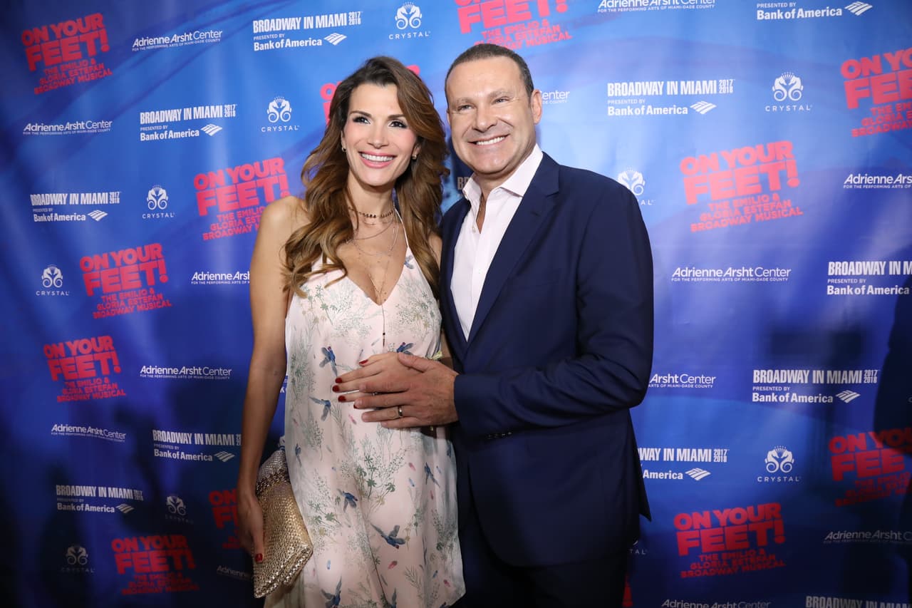 Alan Tacher y su esposa, Cristina Bernal.