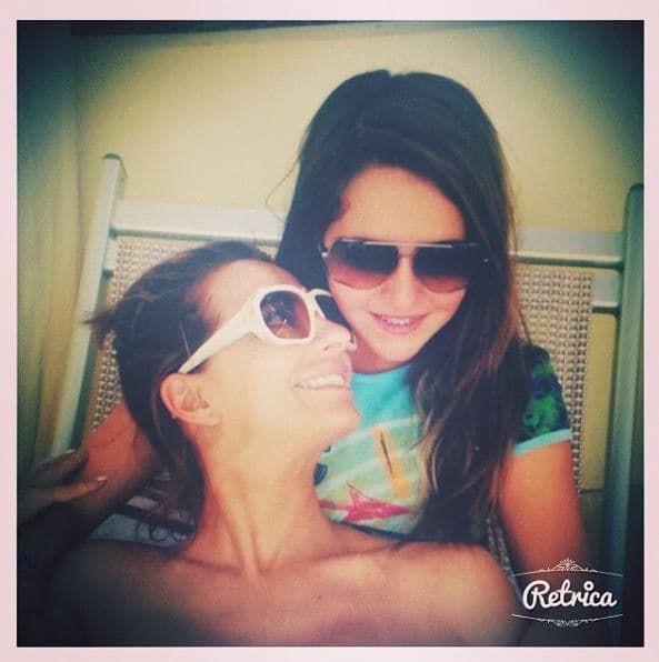 Sin embargo, Galliano pasó por momentos de zozobra la semana pasada cuando Valentina se quemó con cera caliente. 
<br>