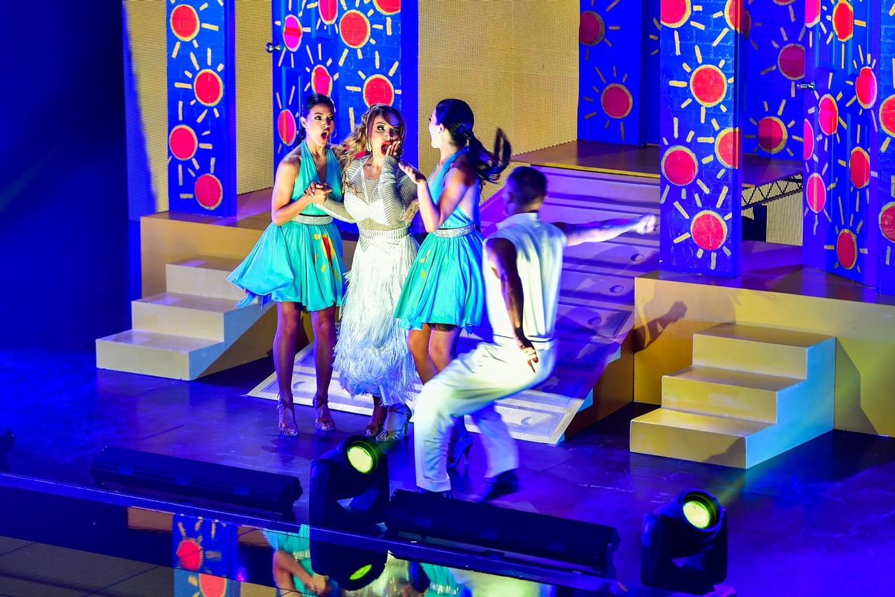 Después de esta pausa musical, la competencia se reanudó y ahora tocó el turno de La Bronca.