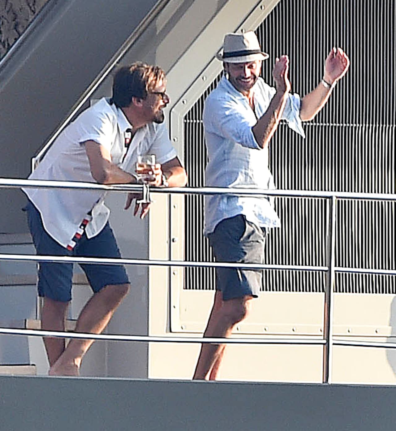 ¡A ver, que haga una línea recta!