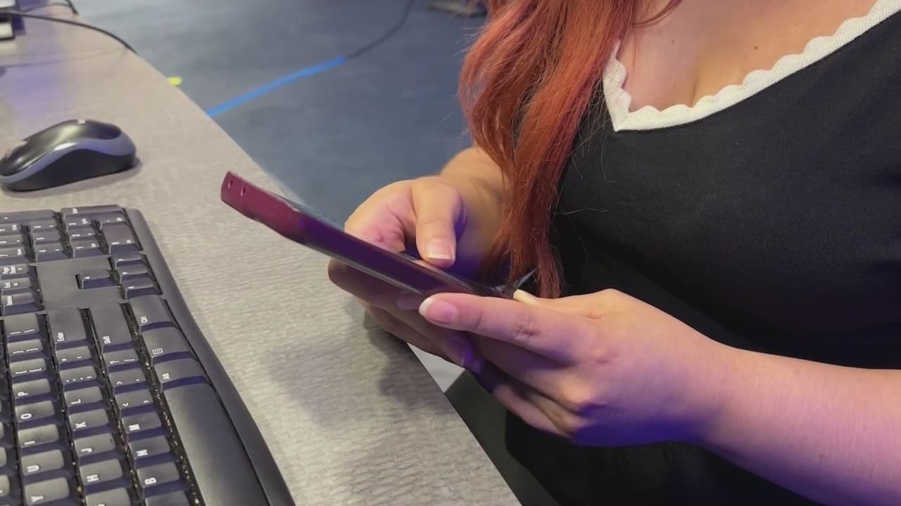 Ante proximidad del plazo final, alertan sobre estafa con mensajes de texto al tramitar el Real ID