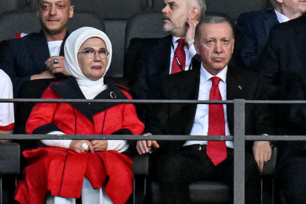 El presidente turco insta al Papa a criticar la "perversa" ceremonia de Paris 2024