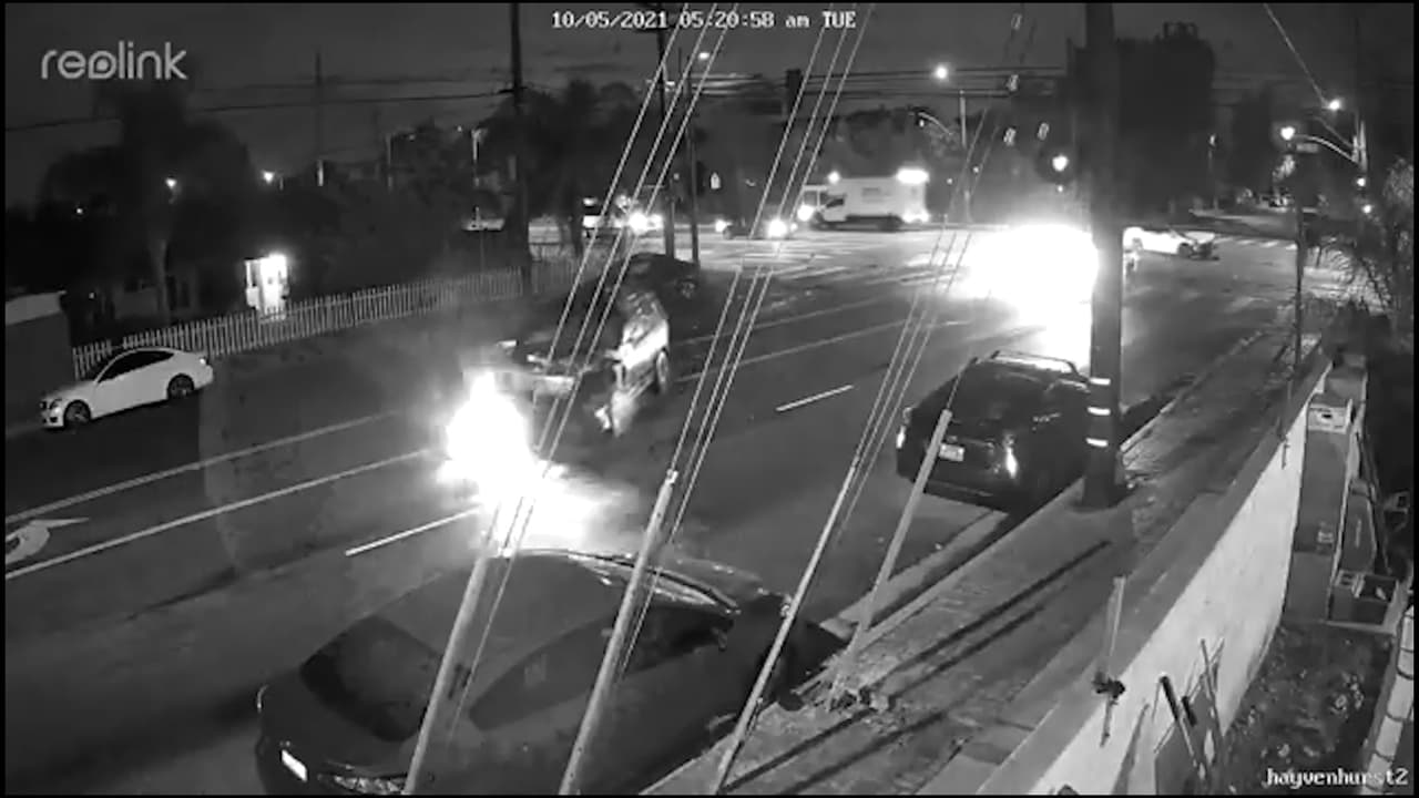 Buscan a conductor y copiloto que se fugaron tras ocasionar choque mortal con un carro robado