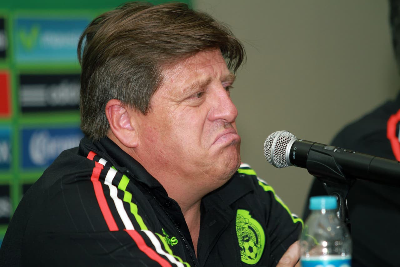 Miguel Herrera se disculpa por agredir a Cristian Martinoli