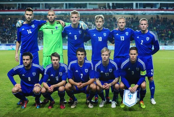 Los otros dos choques del F serán Finlandia vs. Grecia y el Irlanda del Norte vs. Islas Feroe donde ambos conjuntos locales podrían afianzarse en la cima pues ya cuentan con tres unidades.