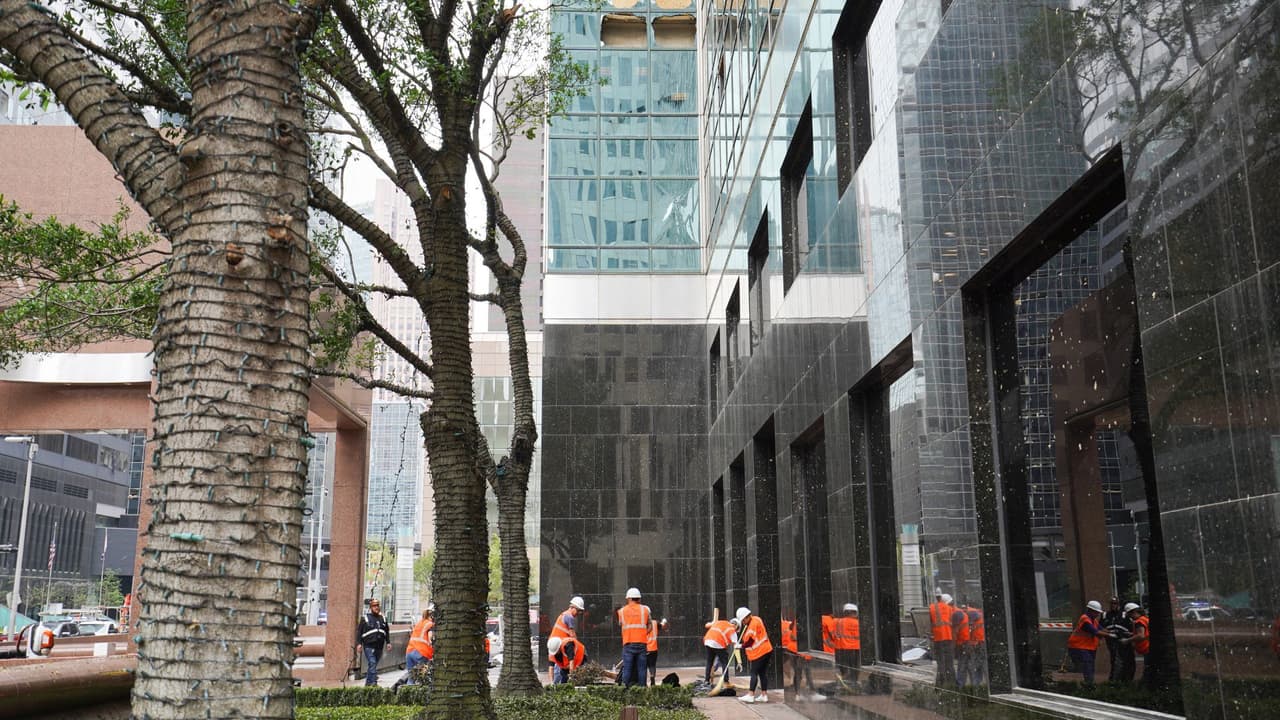 Así puedes solicitar una Asistencia de Desempleo por Desastre tras las tormentas severas en el área de Houston