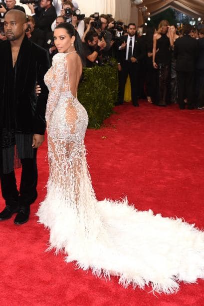 En la gala del MET las tres sensuales famosas dejaron a muchos boquiabiertos con sus curvas al descubierto. ¿Quién las lució mejor?