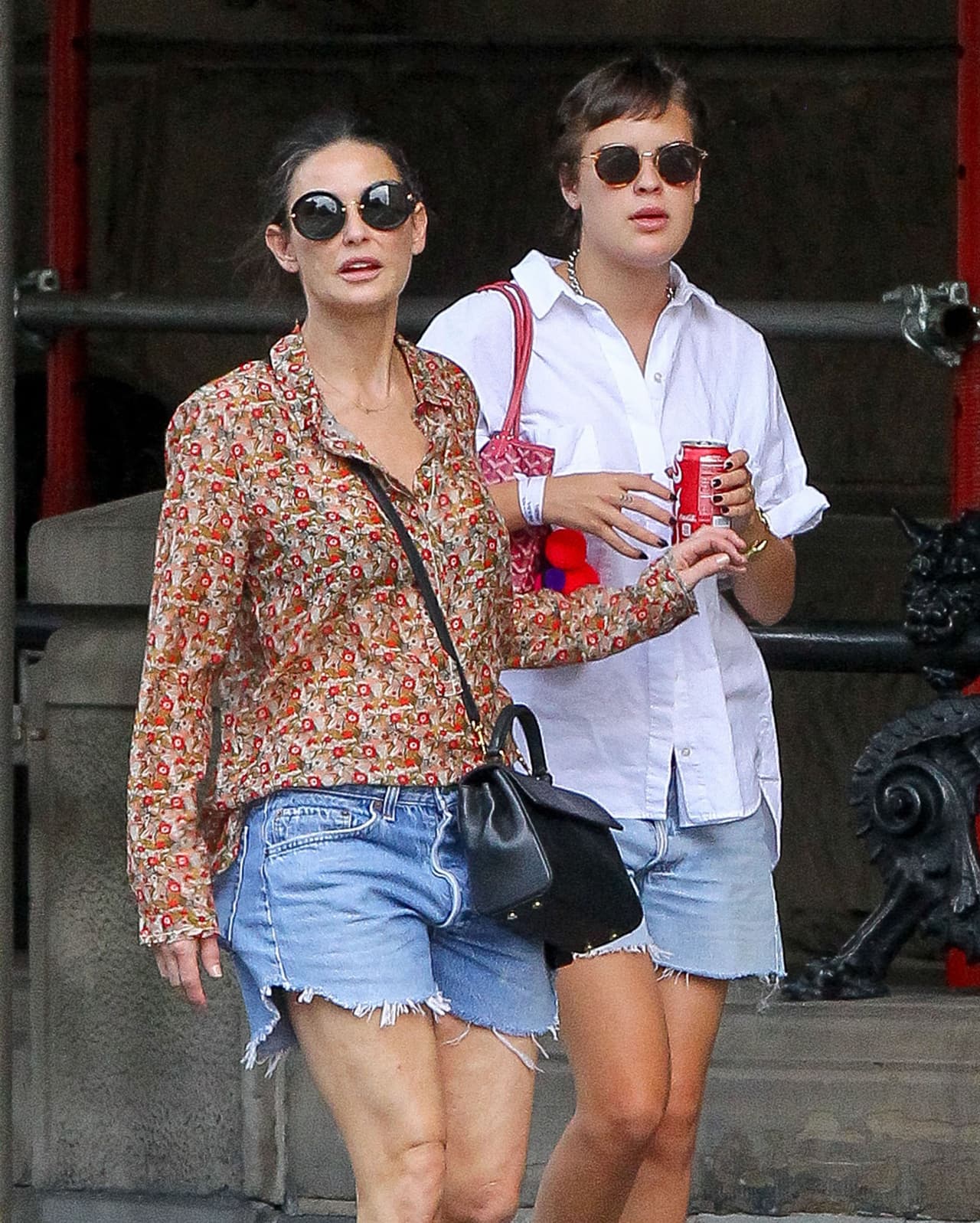 Como recordarás, un hombre falleció ahogado en la piscina de la casa de la actriz.