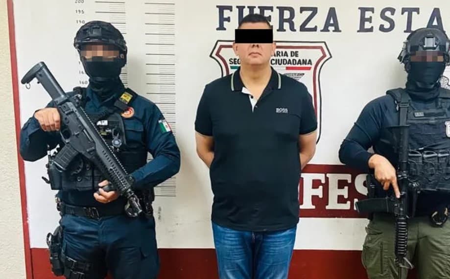Arresto de David Fernando ‘N’, presunto líder regional en Baja California del Cartel de Sinaloa.