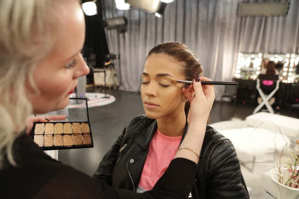 ¿Guatemala o Venezuela? El público tiene el poder de decidir cuál de estas dos bellas completa el grupo de las 12 finalistas. La decisión no está nada fácil, ¡a votar!