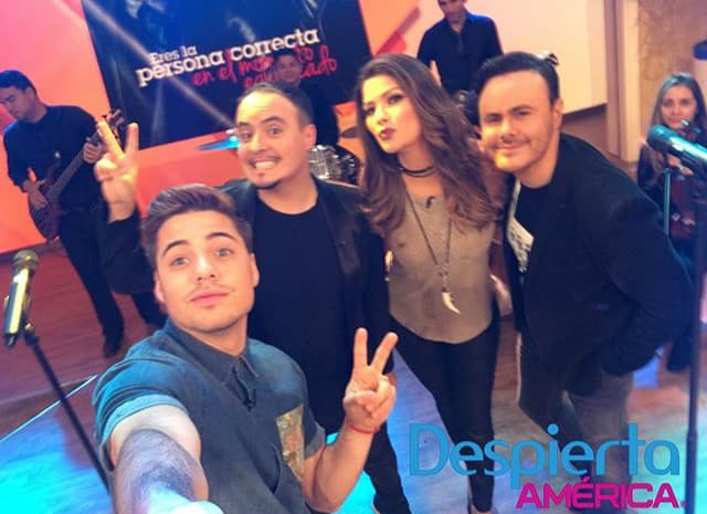 ¡Nos pusimos muy románticos al son de Rio Roma! (10 de marzo, 2016)